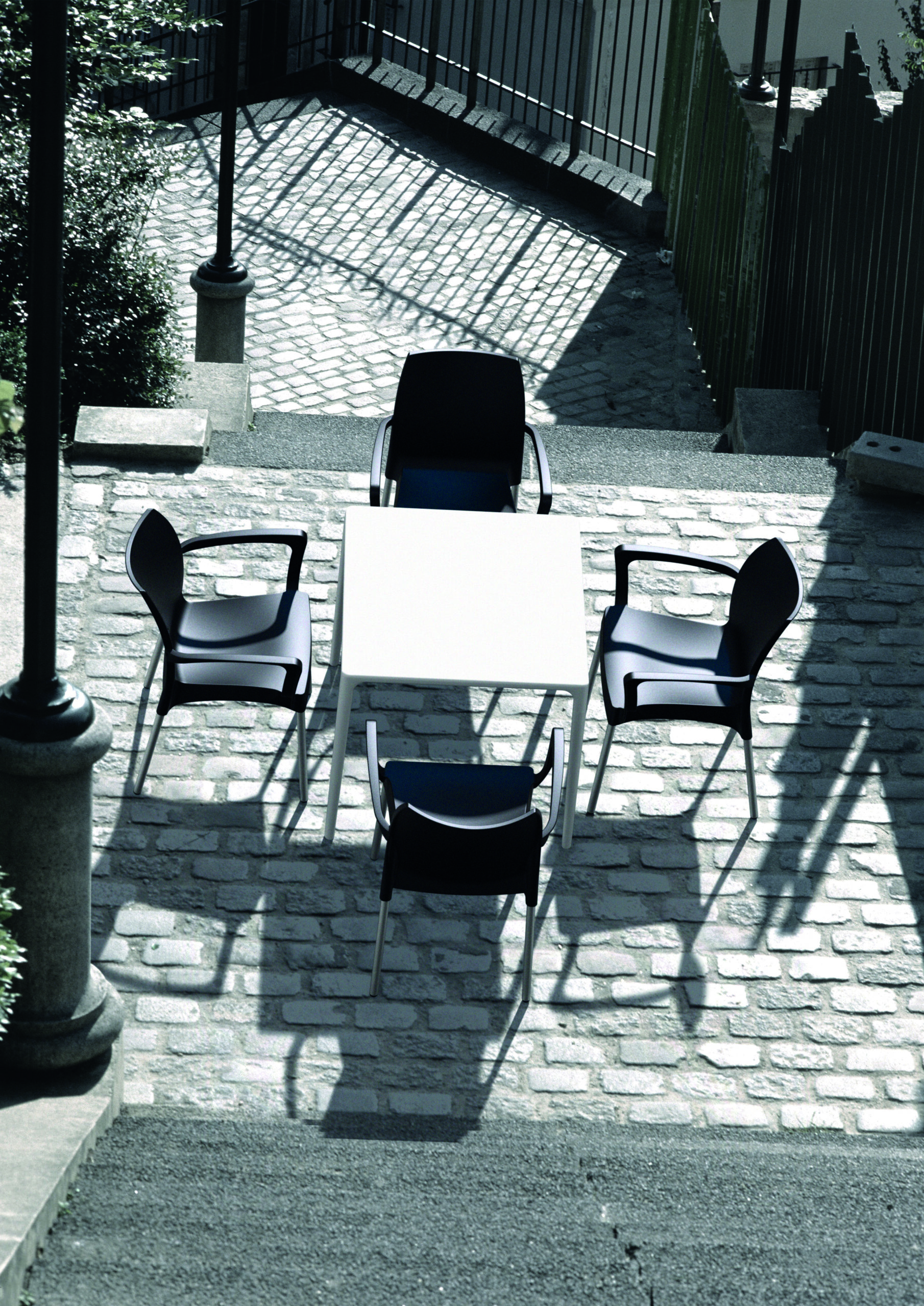 Dolce Armchair - Image 5