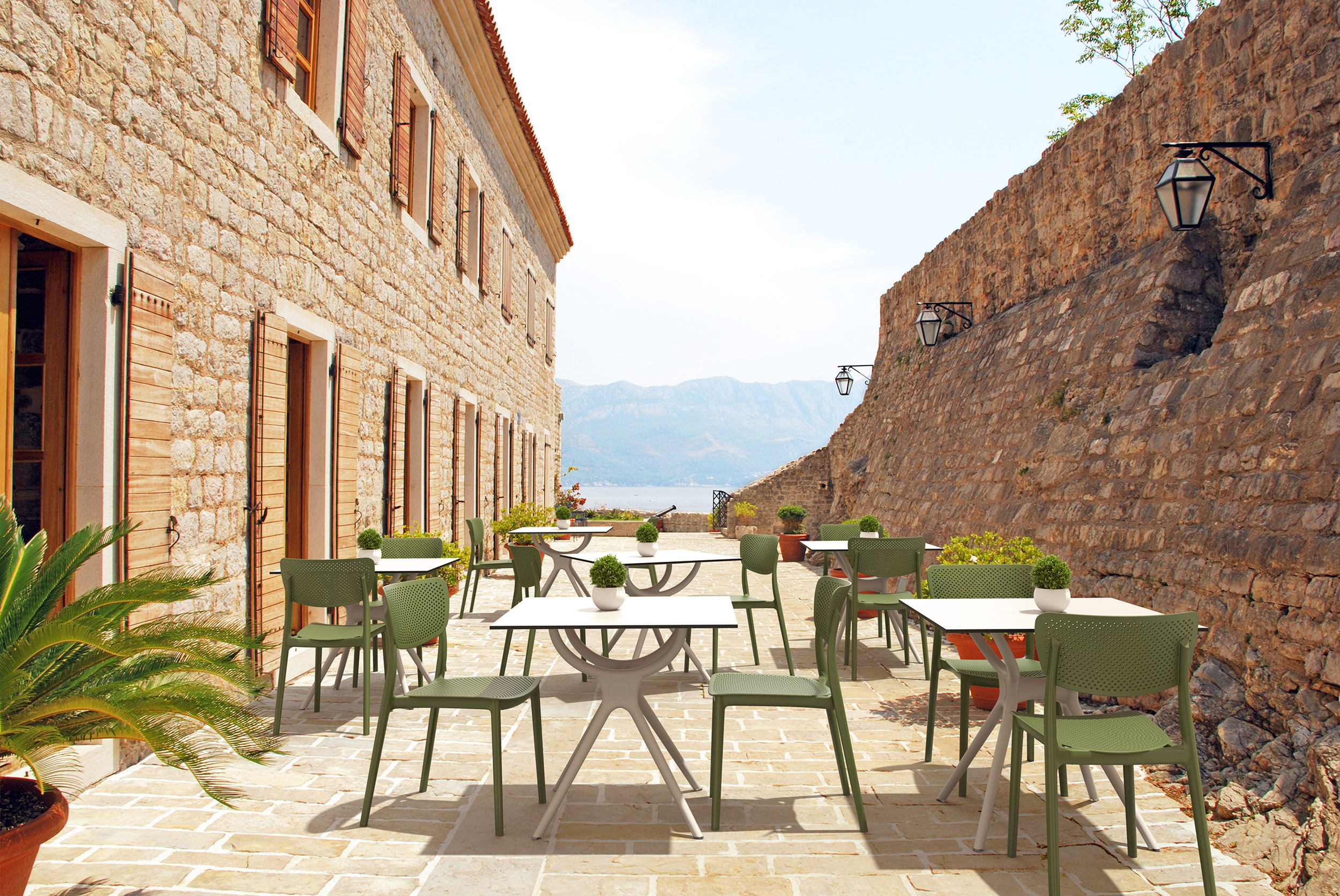 Lucy Chair - Image 3