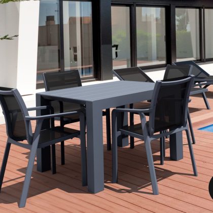 Outdoor 5 Piece Setting with Extendable Table