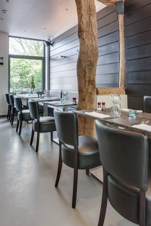 Memphis Club Chair - Image 33