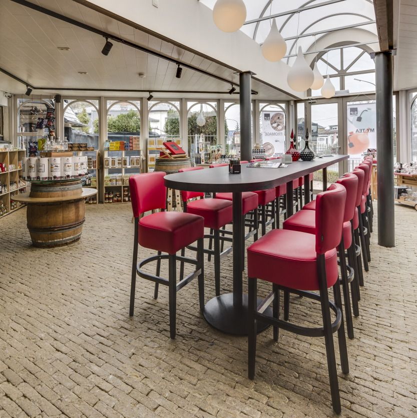 Memphis Barstool - Image 2